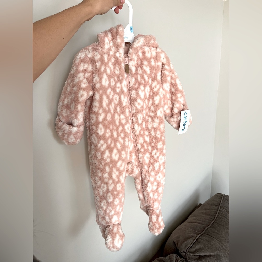 Carter’s Girls 6m Hooded Onesie with tags
